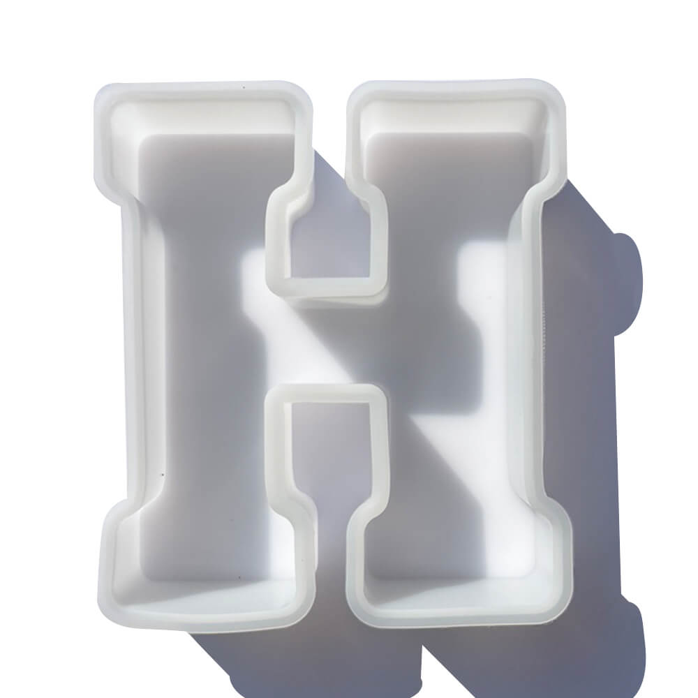 Silikonformen Buchstaben (Einzelstücke), ca. 13 cm auf 16 cm, Giessdicke ca. 3 cm