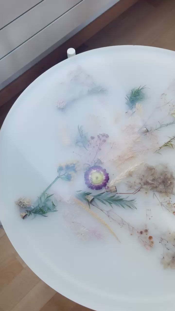 Video laden: Transparente Alkoholfarben für Epoxidharz