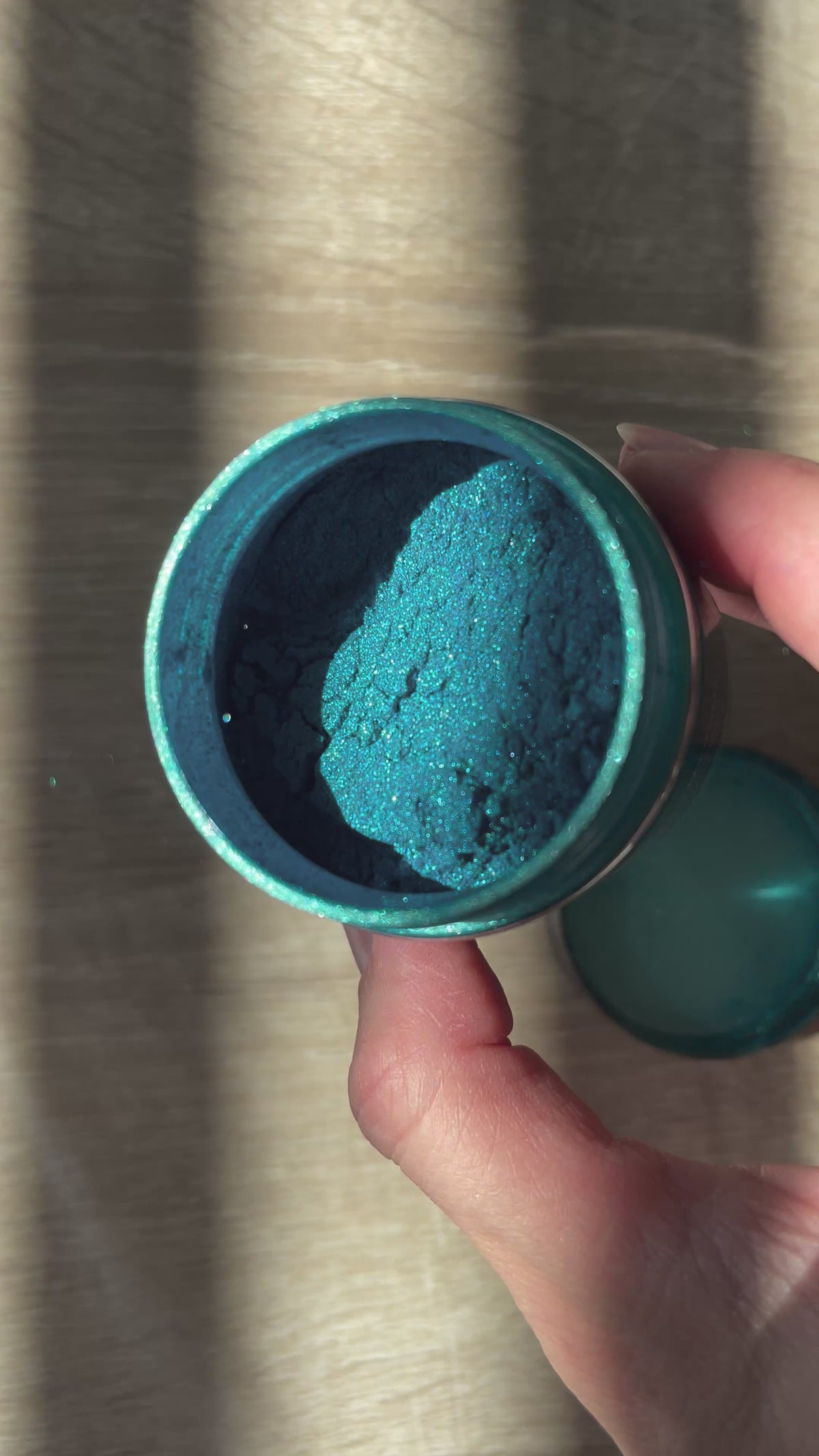 Charger la vidéo: Pigment à effet «Südseetürkis»
